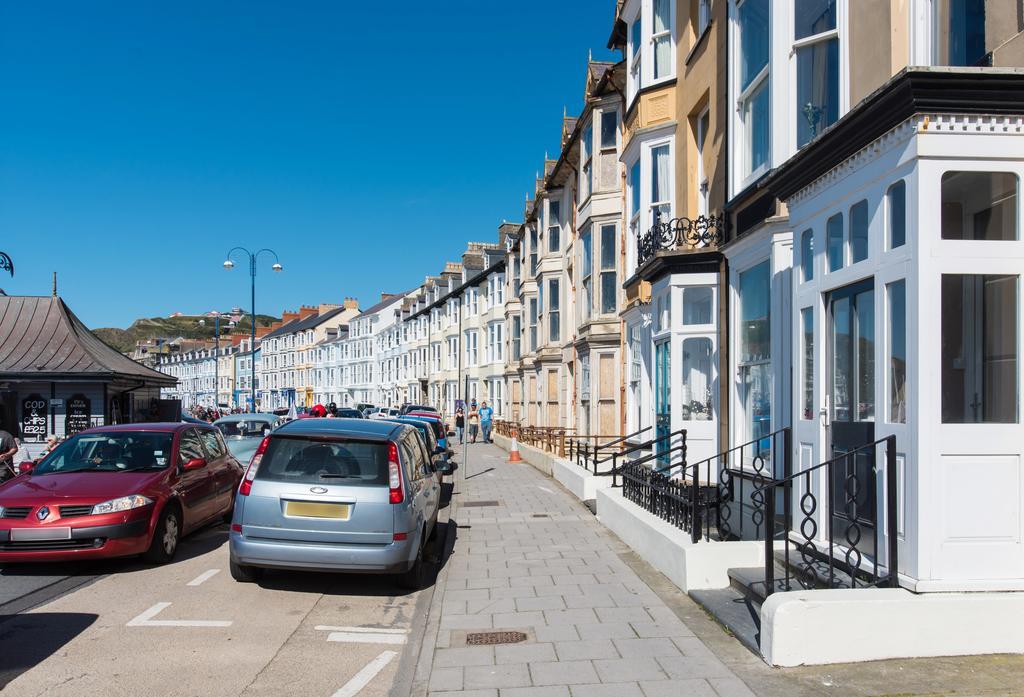 Beachfront Boutique Seafront Apartment Aberystwyth Luaran gambar